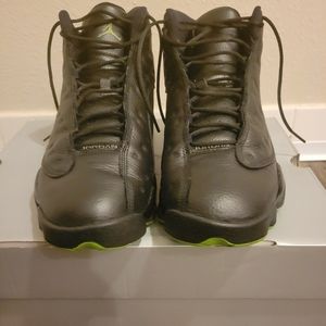 Air Jordan Retro 13, Black, Altitude Green, size 12, Pre-owned